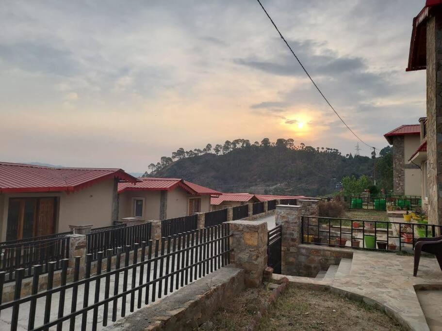 Himalayan View Villa 3 Bhk Shitlakhet Luaran gambar
